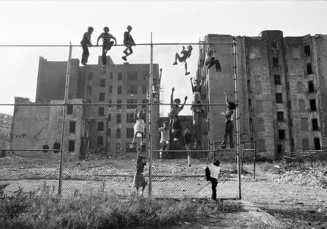 Queens, 1982 (© Martha Cooper) Stories of HipHop im Schmuckmuseum Pforzheim vom 30.3.–29.6.2025