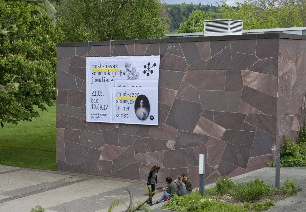 Stories of HipHop im Schmuckmuseum Pforzheim vom 30.3.–29.6.2025